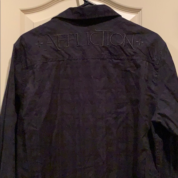 Affliction Button Up - Picture 1 of 5